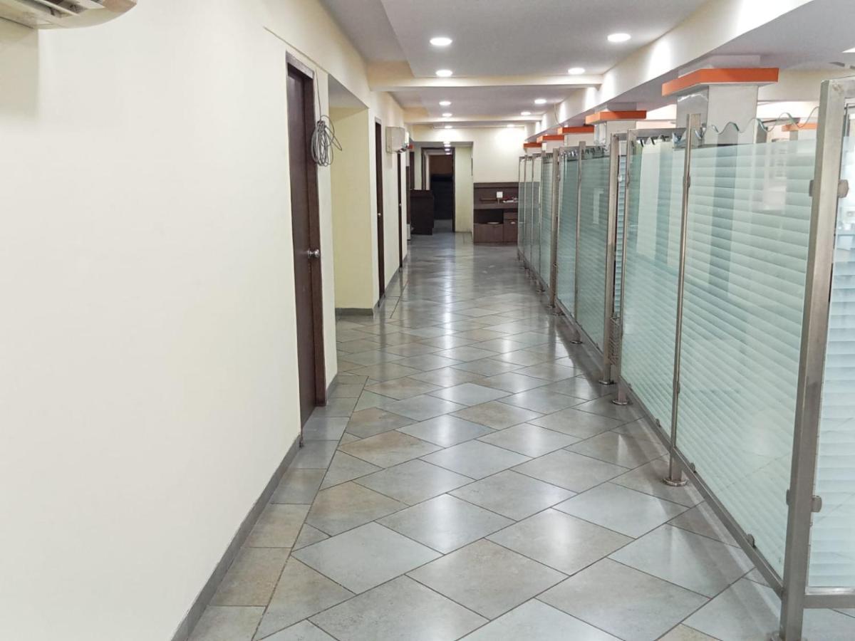 Boisar Hotel Western Court מראה חיצוני תמונה