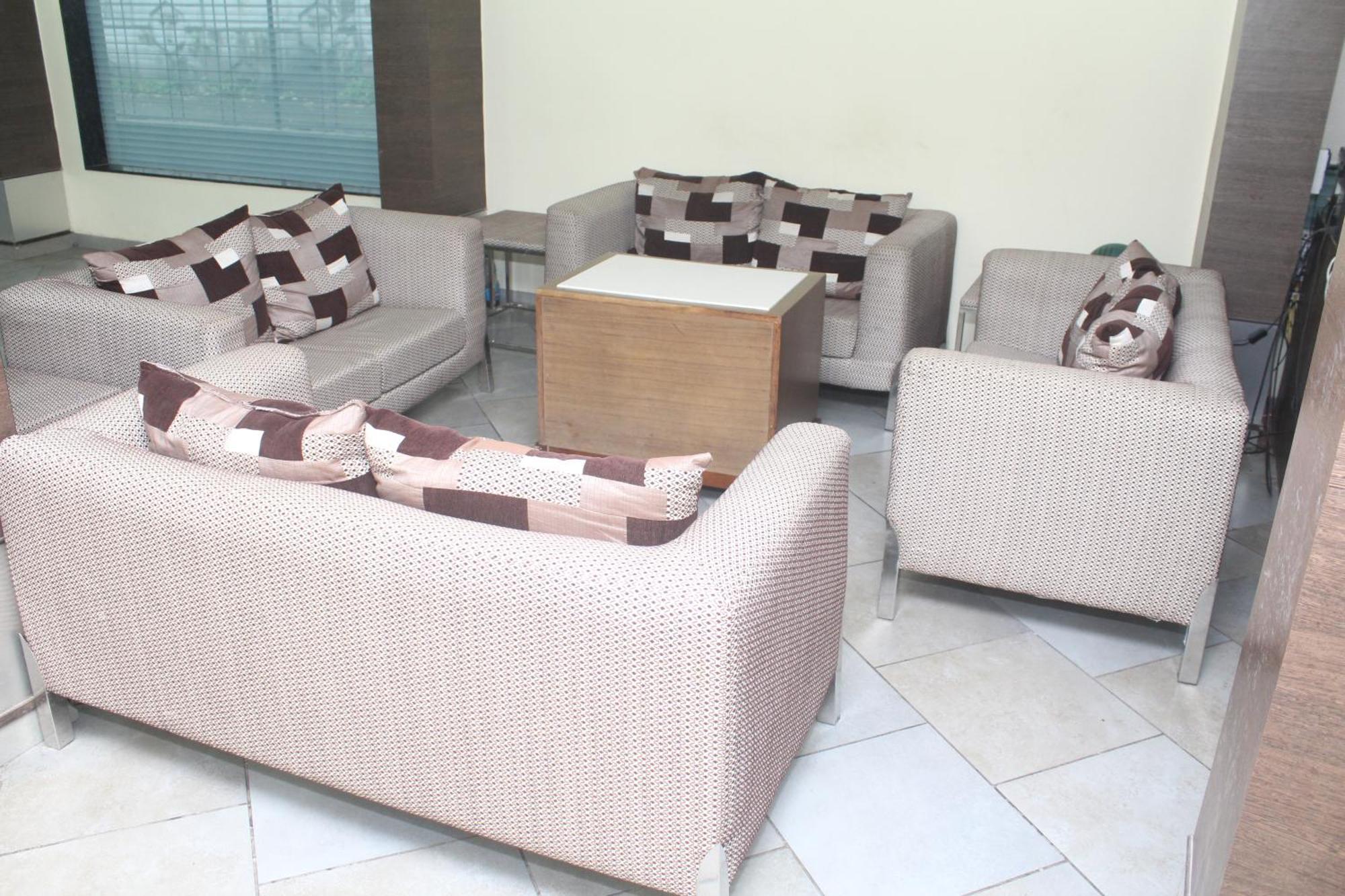 Boisar Hotel Western Court מראה חיצוני תמונה